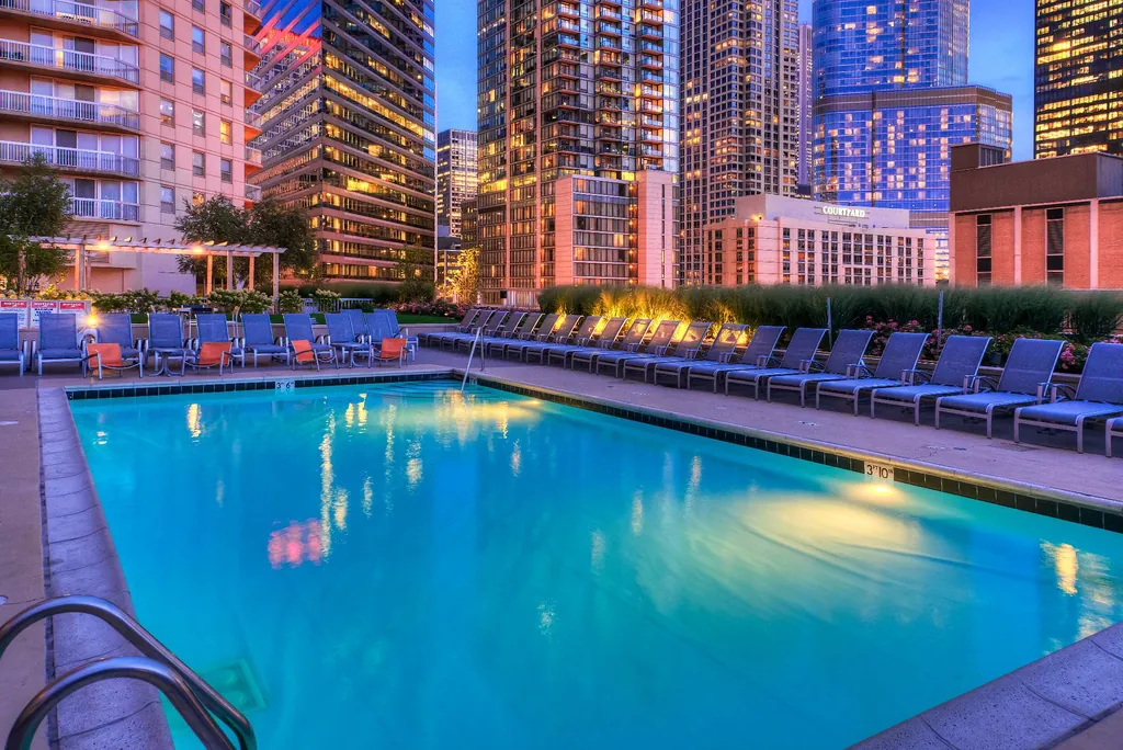 Grand Plaza club floor — outdoor pool and sundeck, the 9th-floor amenity level at 545 N Dearborn, Chicago
